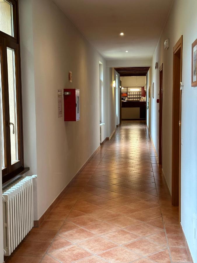 Domus San Bernardino Bed & Breakfast Verona Exterior foto