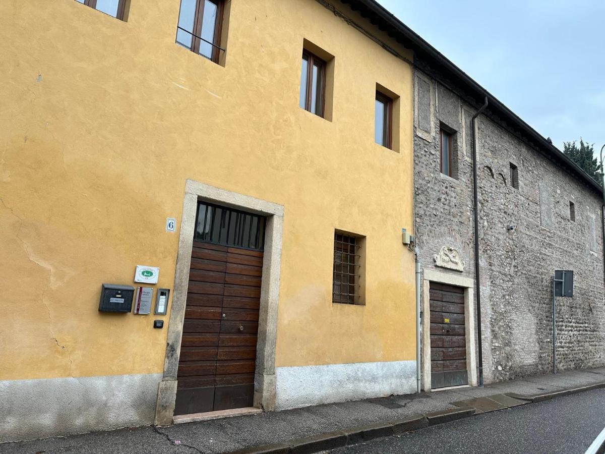 Domus San Bernardino Bed & Breakfast Verona Exterior foto