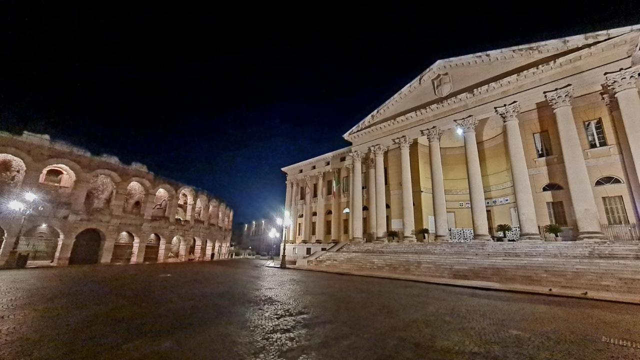 Domus San Bernardino Bed & Breakfast Verona Exterior foto